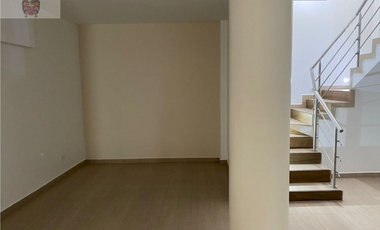 Venta de Casa en la Urbanización Ciudad del Mar,  Manta, Manabí, Ecuador