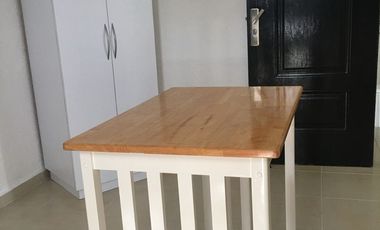 Renta de Estudio en Residencial Las Americas céntrico amueblado incluye internet  y agua