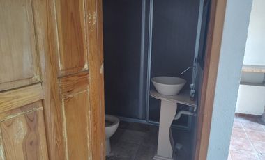 CASA EN VENTA CON JARDÍN Y ALBERCA CUERNAVACA MORELOS