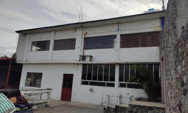 CASA EN VENTA CON JARDÍN Y ALBERCA CUERNAVACA MORELOS