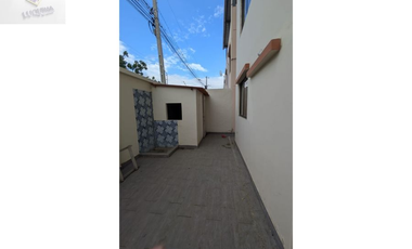 En venta casa urbanizacion Mar Azul  Manta, Manabí, Ecuador