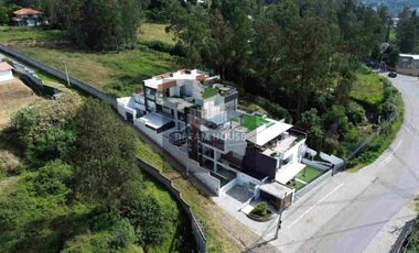 Venta o Renta de Penthouse Dúplex, Sector San Juan de Cumbayá, Ecuador