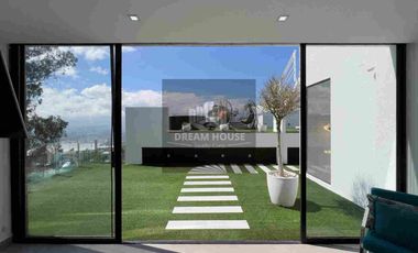 Venta o Renta de Penthouse Dúplex, Sector San Juan de Cumbayá, Ecuador