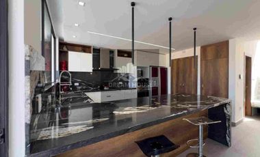 Venta o Renta de Penthouse Dúplex, Sector San Juan de Cumbayá, Ecuador
