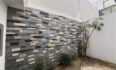 Casa en Venta en Manzanilla Residencial, Puebla