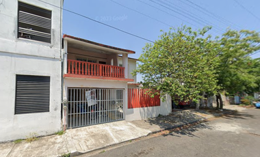 Propiedad en Etapa Final (Toma de Posesión) | Floresta, Veracruz