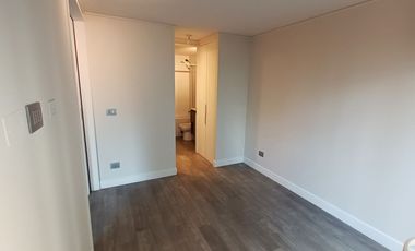 ARRIENDO Departamento1D1B semi amoblado, Metro Chile España