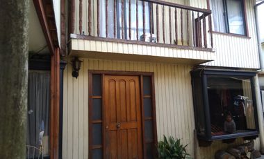 Casa ideal como inversión 5 dorm. 2 baños,+ cabaña+local comercial.