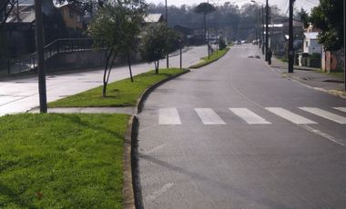 Casa ideal como inversión 5 dorm. 2 baños,+ cabaña+local comercial.