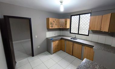 Alquiler casa Samanes 7  junto a colegios