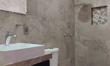 SE VENDE CASA EN FRACCIONAMIENTO EL MIRADOR