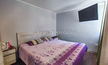 Leon Propiedades vende Departamento en Curacaví centro.