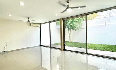 CASA EN VENTA EN CIUDAD DEL CARMEN  VILLA PALMERA 2 🌴