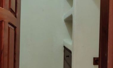 C105 Venta de Casa 7 recamaras piscina y jaccuzy frente Campo de Golf Palma Real en Ixtapa Zihuatanejo