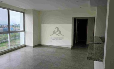 vendo departamento edificio Arcos Plaza Samborondon