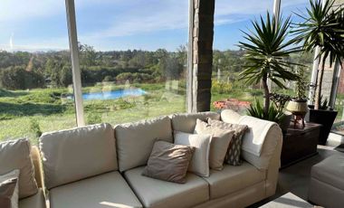 Cómoda casa en Condominio privado de Parcelas en Temuco.