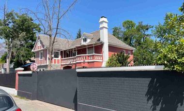 ARRIENDO CASA 1424 MTS2 TOTALES LA REINA