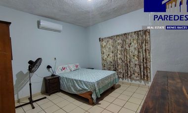 C102 Venta de Casa 4 recamaras dos niveles en Coacoyul