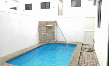 Alquiler de casa Urbanización Napoli