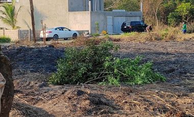 VENTA HERMOSO y GRAN TERRENO. TODO O EN PARTES