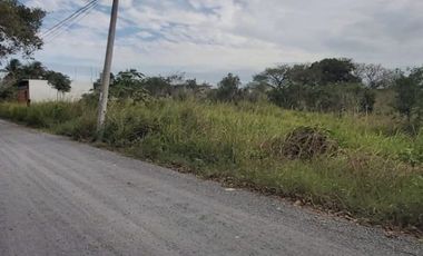 VENTA HERMOSO y GRAN TERRENO. TODO O EN PARTES