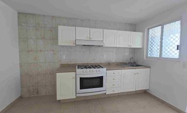 Rento casa en Condominio Residencial en Burgos Bugambilias