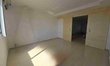 Rento casa en Condominio Residencial en Burgos Bugambilias