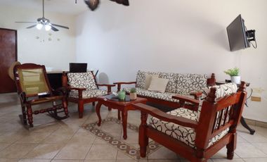 BONITA CASA DE UN PISO EN VENTA EN FLORES DEL VALLE