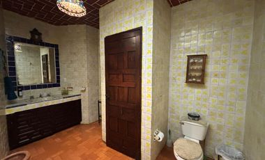 CASA CON ALBERCA, ÁREAS DE JUEGOS Y POTENCIAL AIRBNB EN ACAPANTZINGO, CUERNAVACA