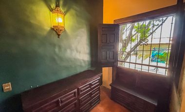 CASA CON ALBERCA, ÁREAS DE JUEGOS Y POTENCIAL AIRBNB EN ACAPANTZINGO, CUERNAVACA