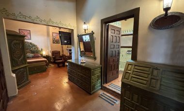 CASA CON ALBERCA, ÁREAS DE JUEGOS Y POTENCIAL AIRBNB EN ACAPANTZINGO, CUERNAVACA