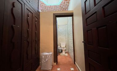 CASA CON ALBERCA, ÁREAS DE JUEGOS Y POTENCIAL AIRBNB EN ACAPANTZINGO, CUERNAVACA