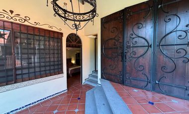CASA CON ALBERCA, ÁREAS DE JUEGOS Y POTENCIAL AIRBNB EN ACAPANTZINGO, CUERNAVACA