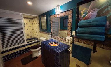 CASA CON ALBERCA, ÁREAS DE JUEGOS Y POTENCIAL AIRBNB EN ACAPANTZINGO, CUERNAVACA