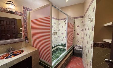 CASA CON ALBERCA, ÁREAS DE JUEGOS Y POTENCIAL AIRBNB EN ACAPANTZINGO, CUERNAVACA