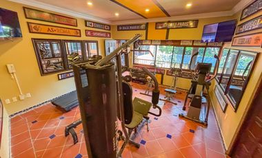 CASA CON ALBERCA, ÁREAS DE JUEGOS Y POTENCIAL AIRBNB EN ACAPANTZINGO, CUERNAVACA