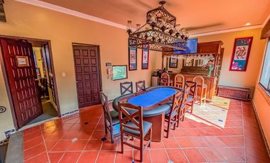 CASA CON ALBERCA, ÁREAS DE JUEGOS Y POTENCIAL AIRBNB EN ACAPANTZINGO, CUERNAVACA