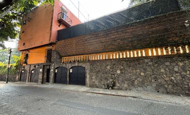 CASA CON ALBERCA, ÁREAS DE JUEGOS Y POTENCIAL AIRBNB EN ACAPANTZINGO, CUERNAVACA