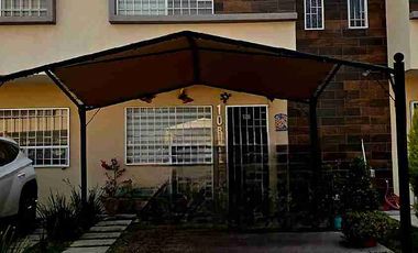 Venta de Casa en Villas del Fresno – Seguridad y Confort en 3 Niveles