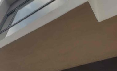 casas en venta a estrenar en la  vía Mayancela cerca del parque industrial de cuenca