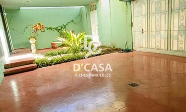 SE VENDE CASA EN ALAMEDA