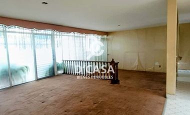 SE VENDE CASA EN ALAMEDA