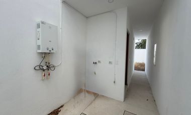 Casa en esquina, de 3 recámaras, family room, lista para entrega.