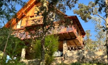 VENDO PRECIOSA CABAÑA DE MADERA EN TLALPUJAHUA, MICHOACAN