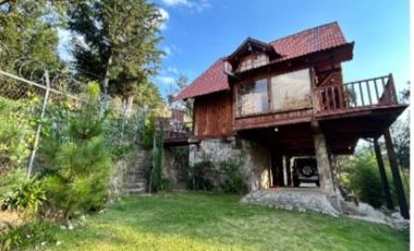 VENDO PRECIOSA CABAÑA DE MADERA EN TLALPUJAHUA, MICHOACAN