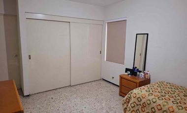 casa UN PISO col. Linda Vista Guadalupe N.L.