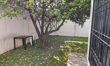 casa UN PISO col. Linda Vista Guadalupe N.L.