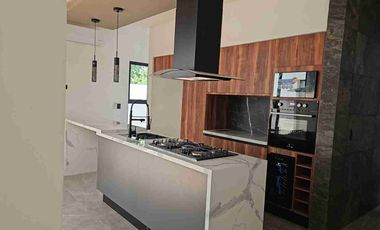 Venta Casa Nueva Lagos del Sol