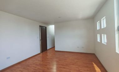 Casa en venta en la recta a Cholula, Fraccionamiento Quetzalcoatl