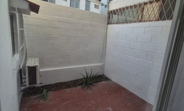 Departamento en Alquiler en Lomas de Urdesa, 2 Habitaciones, 2 Baños, Patio, Norte de Guayaquil.